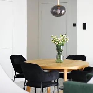 Kwadrat Hallera Apartament